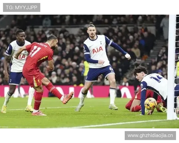 米兰体育报：欧洲冠军联赛的最新战况与分析